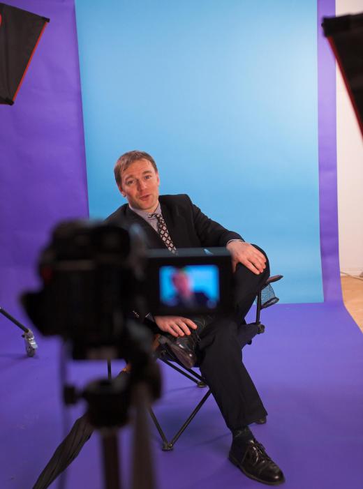 An actor may rely on the use of cue cards to control the pace of their delivery on a television show.