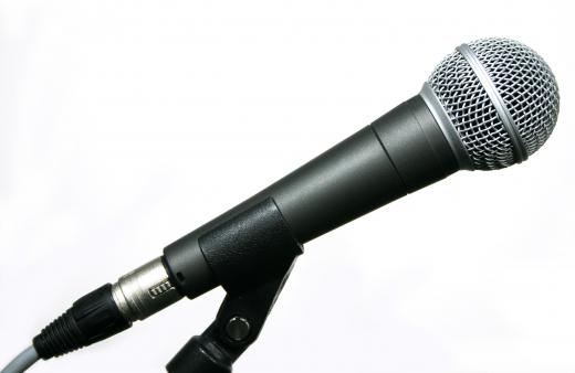 A low-quality microphone can stand in the way of good vocal performance.