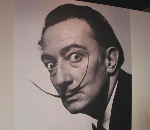 Dali Universe contains works by Salvador Dali.